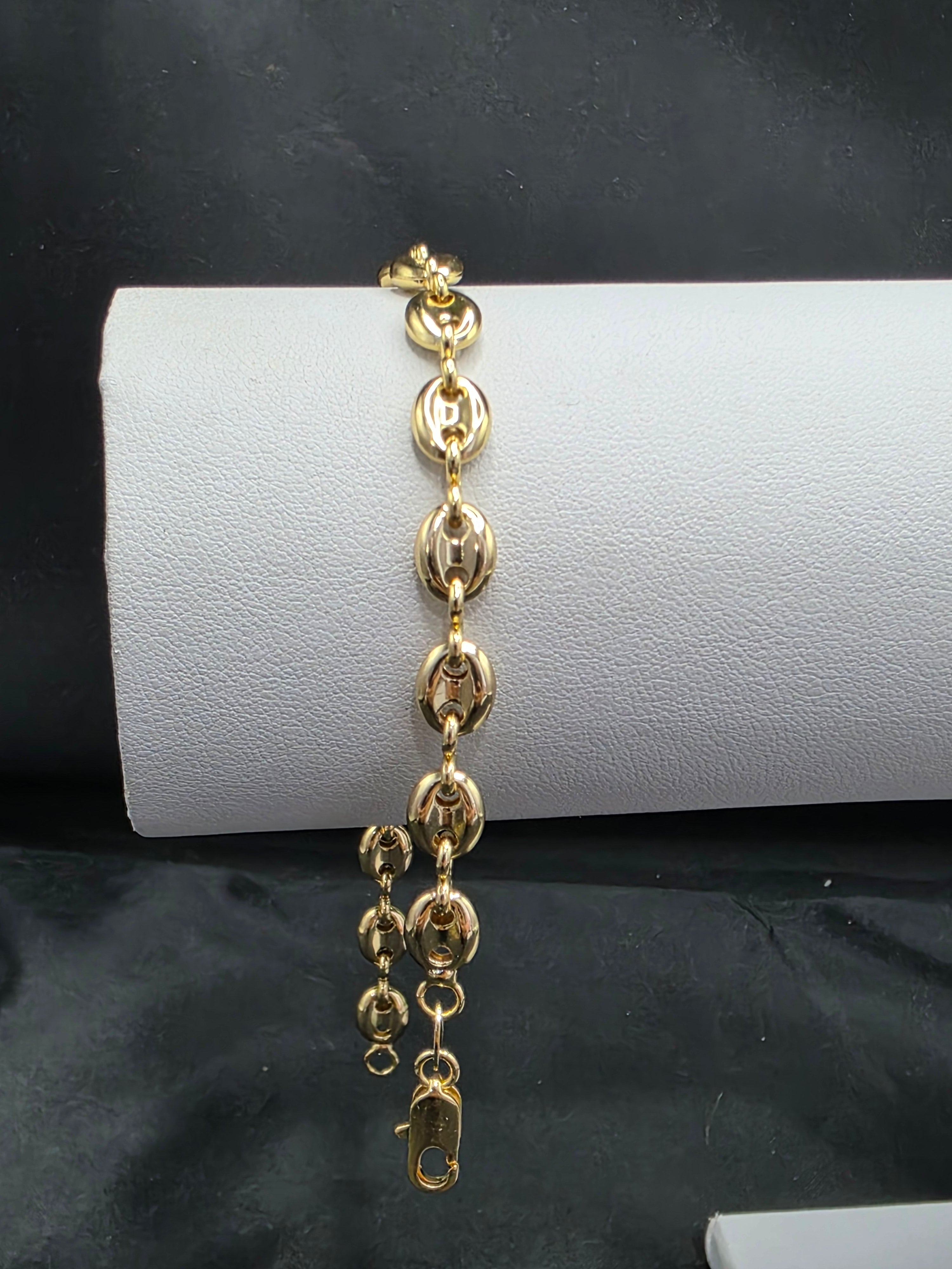 Pulsera Gucci inflada