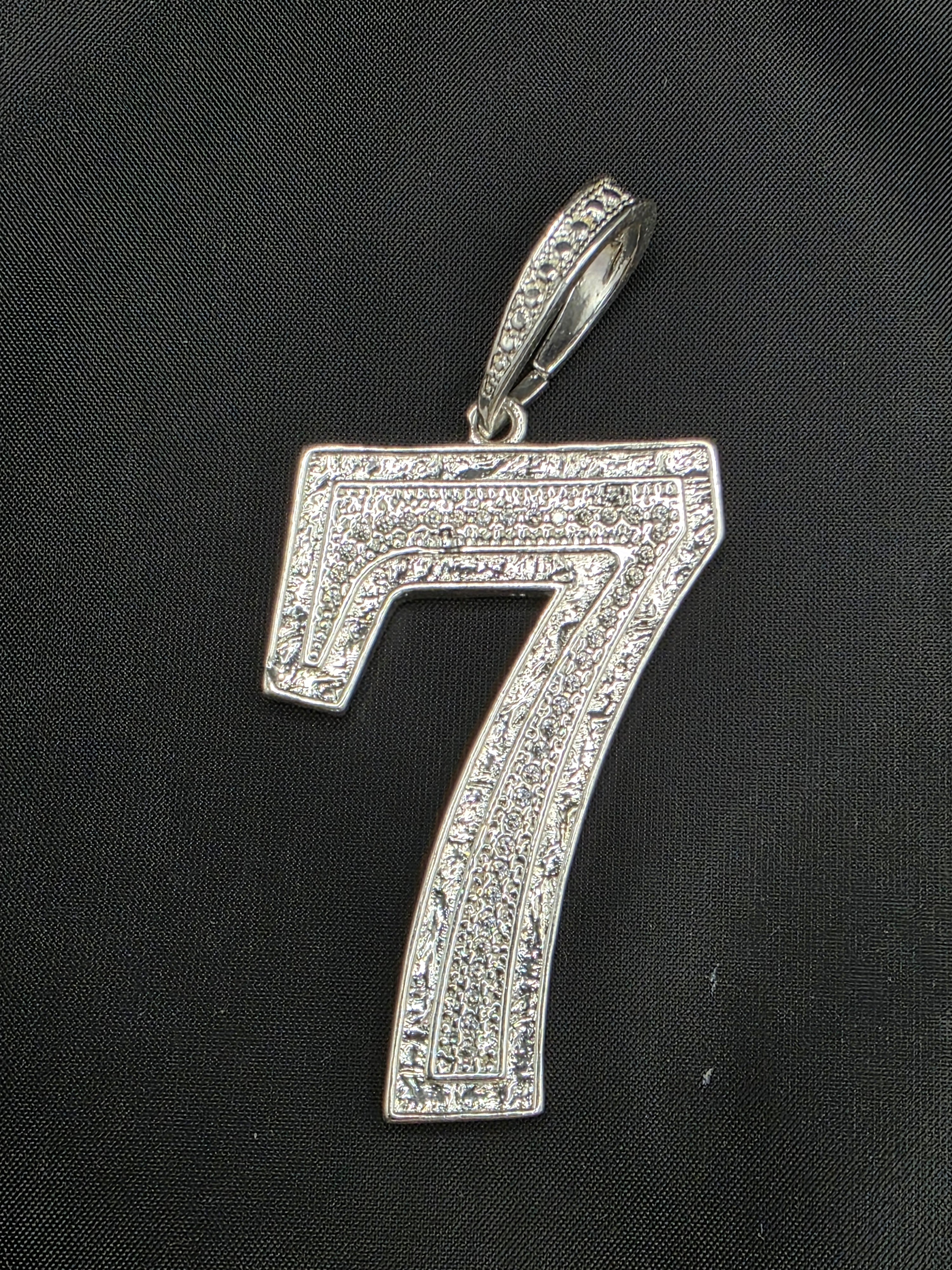 Colgante 7