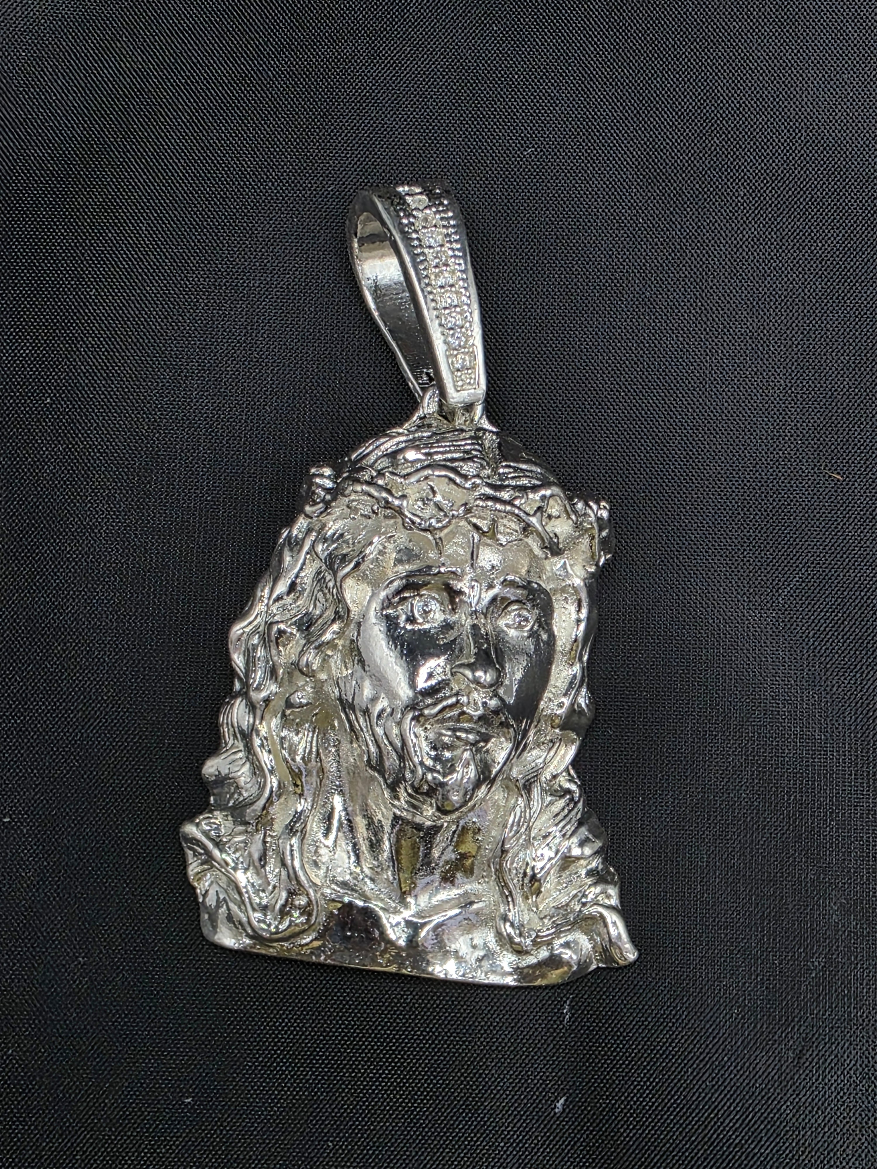 Colgante de cristo